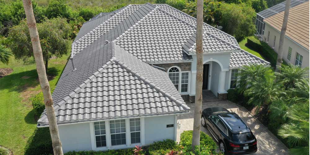 tile roofing services - Sarasota